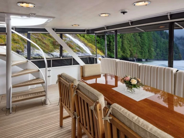 Noleggiare una Broward Blackwood a Alaska