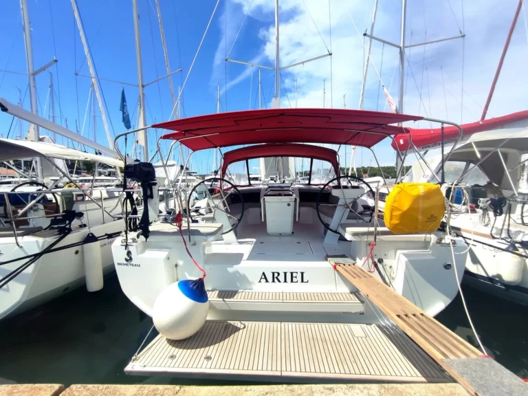 Noleggio Barca a vela Bénéteau con patente nautica