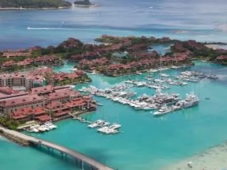 Sea Tribe Yachts Sea-Tribe DH550 da affittare a  Mahé