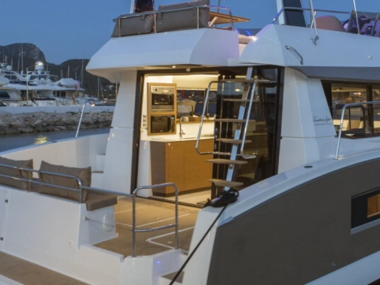 Noleggio Barca a motore a Zaravecchia (Biograd) – Fountaine Pajot Fountaine Pajot MY 37