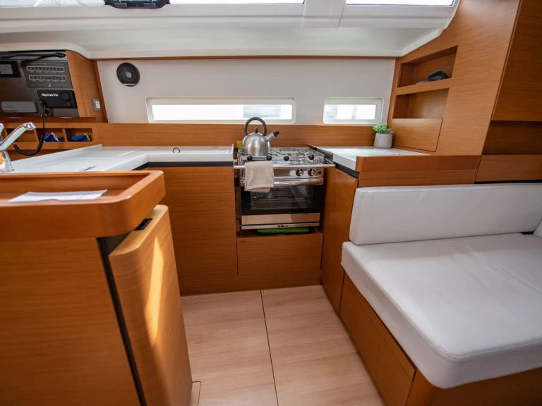 Noleggio barche Neo Klima economico Sun Odyssey 410