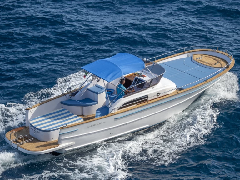 Noleggio Barca a motore a Positano – Gozzo 34 FT