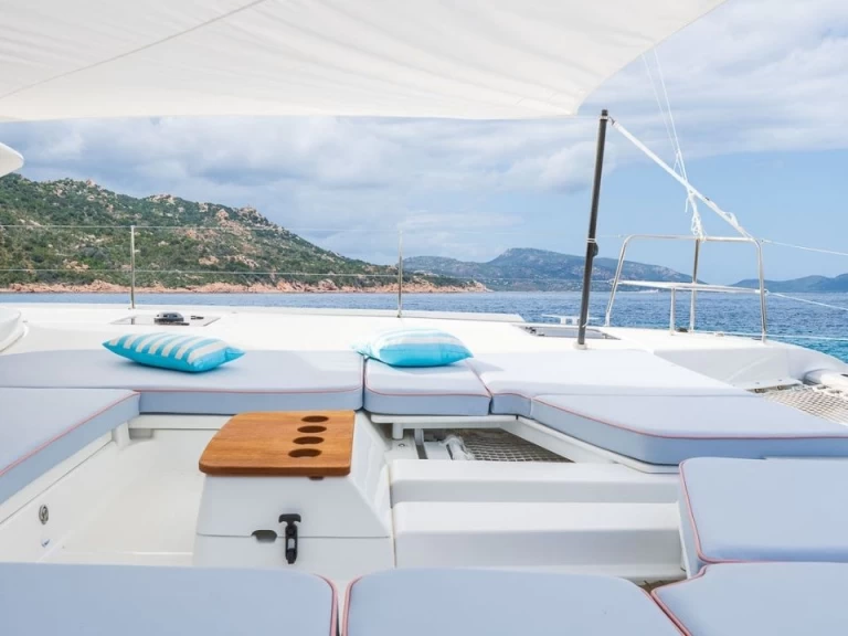 Noleggio barche Nisida economico Lagoon 46 Iconic