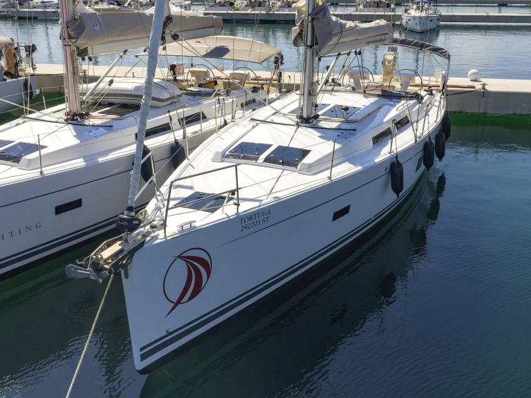 Noleggio Barca a vela Hanse con patente nautica