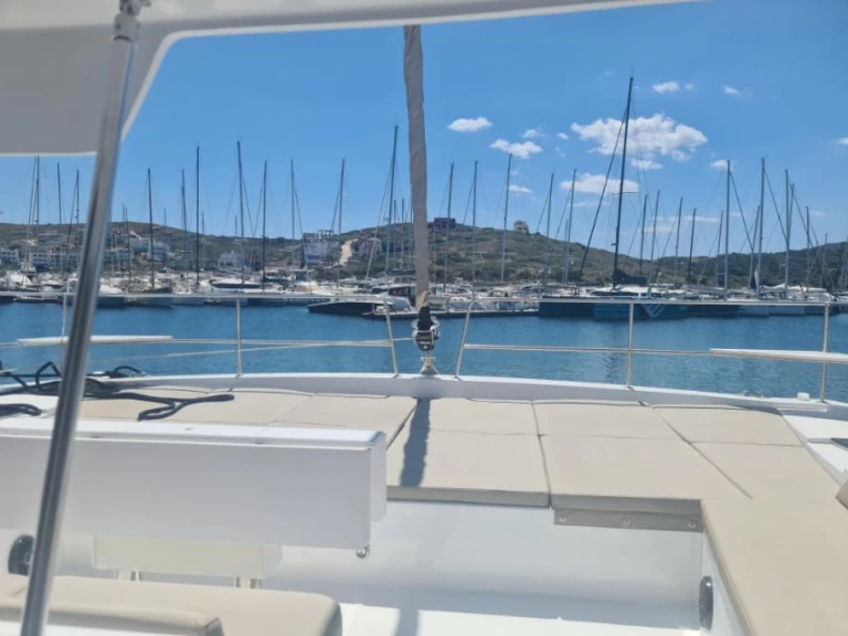 Noleggio Catamarano con o senza skipper Bali a Lávrio