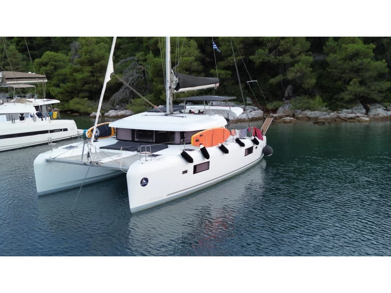 Noleggio barche Skiathos economico Lagoon 42