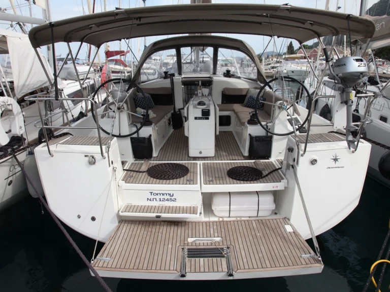 Noleggio a Benítses – Jeanneau Sun Odyssey 440 su SamBoat