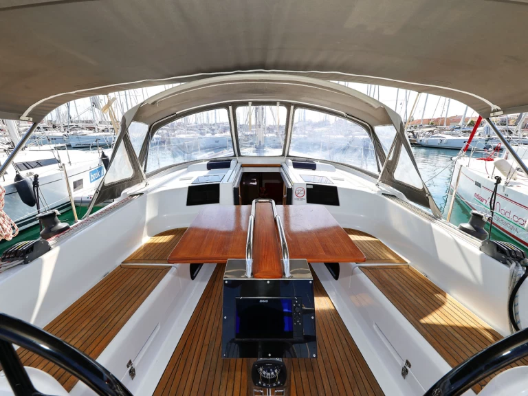 Noleggio Barca a vela Hanse con patente nautica