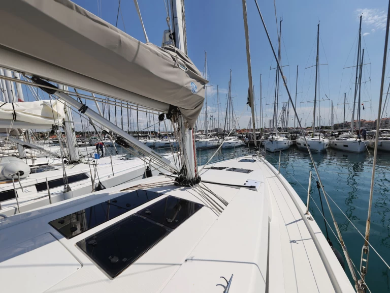 Noleggio barche Hanse Hanse 458 a Zaravecchia (Biograd) su Samboat