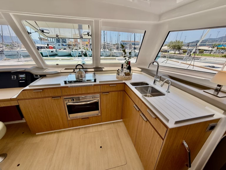 Noleggio Catamarano con o senza skipper Bali a Nydri