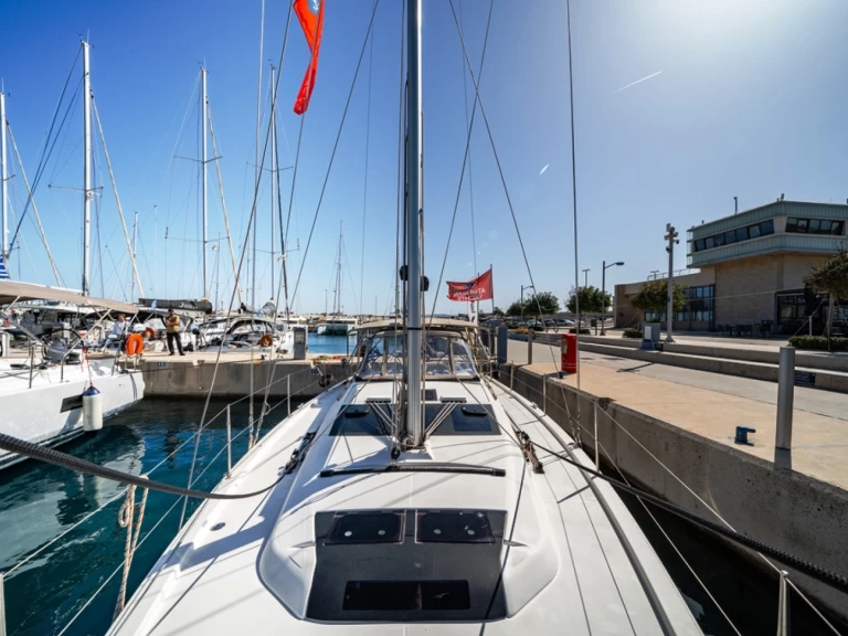 Noleggio a Rodi (Citta) – Dufour Dufour 390 GL su SamBoat