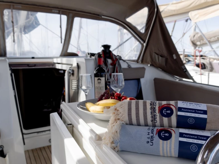 Noleggio barche Jeanneau Sun Odyssey 410 a Kos su Samboat