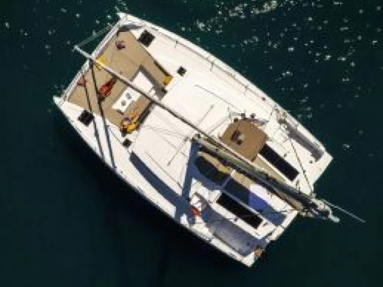 Noleggio Catamarano a Pálairos – Bali Bali 4.2