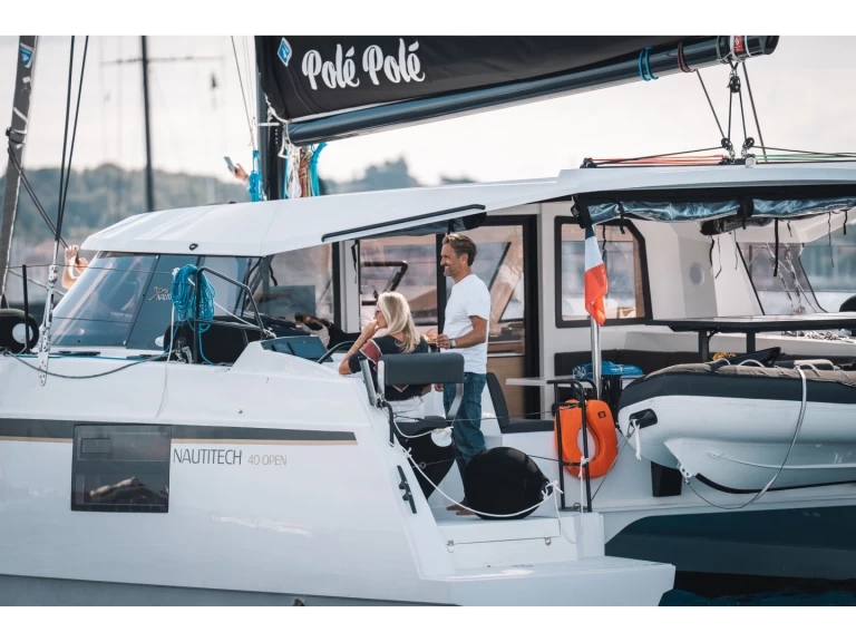 Noleggio Catamarano a Port Grimaud – Nautitech Nautitech 40 Open 