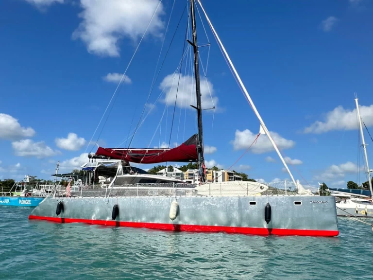 Noleggio a Pointe-à-Pitre – Lazzi 47 Plan Caroff Lazzi 47 su SamBoat