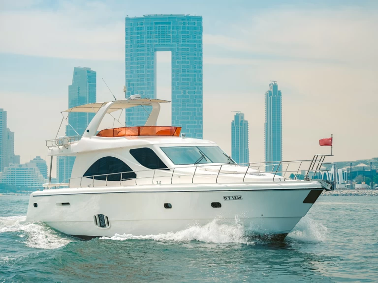 Noleggio a Dubaï harbour – Azimut X1 su SamBoat
