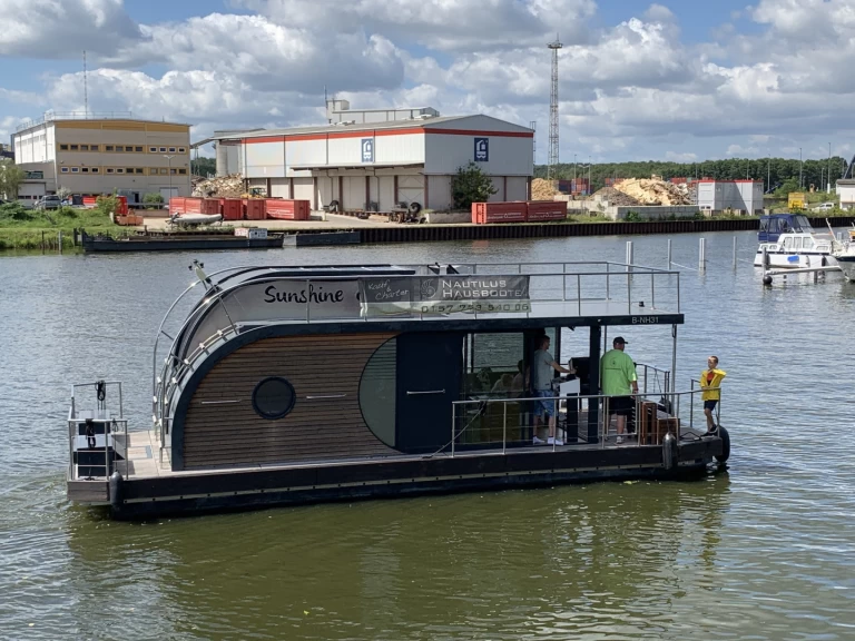 Noleggio a Buchholz – Nautilus Hausboote Apartmentboot maxi su SamBoat