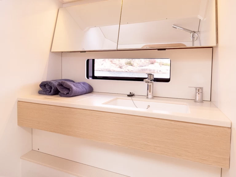 Noleggio Barca a vela Dufour con patente nautica