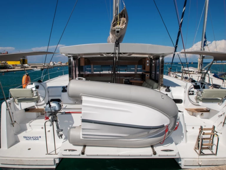 Noleggio barche Nydri economico Bali Catsmart