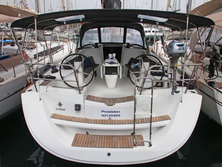 Noleggio barche Jeanneau Sun Odyssey 42i a Benítses su Samboat