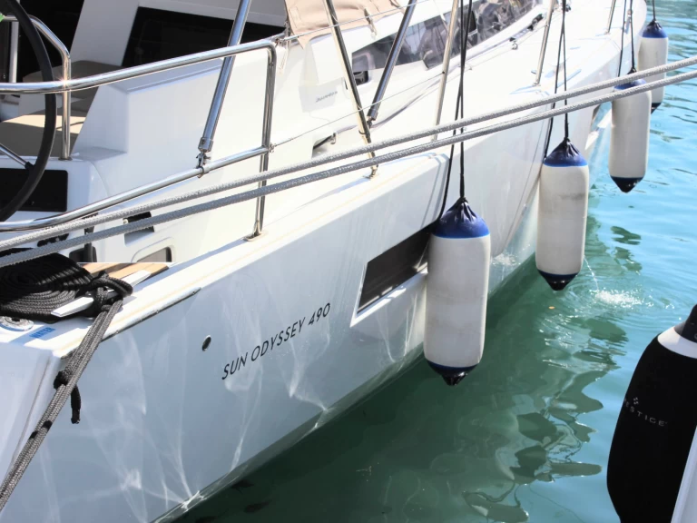 Noleggio Barca a vela a Spalato – Jeanneau Sun Odyssey 490