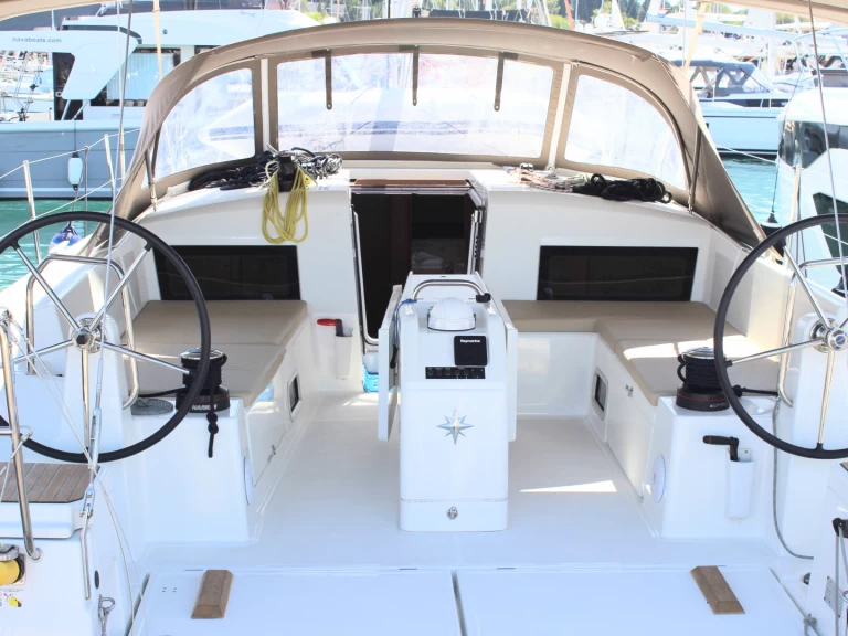 Noleggio barche Jeanneau Sun Odyssey 490 a Spalato su Samboat