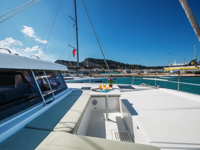 Noleggio barche Nydri economico Bali Catsmart