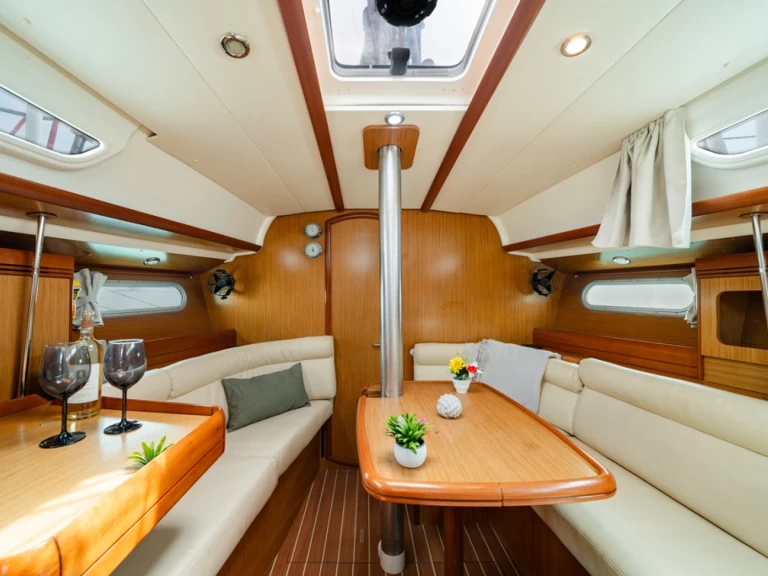 Noleggio Barca a vela con o senza skipper Jeanneau a Lávrio