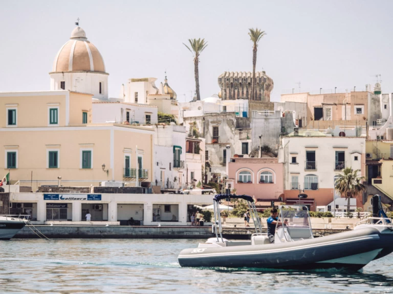 Noleggio barche Forio economico 750