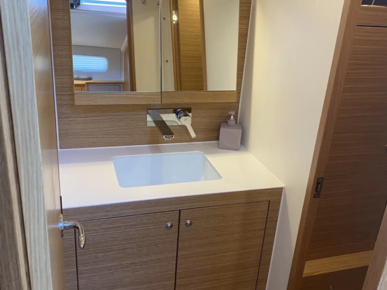 Noleggio Barca a vela X-Yachts con patente nautica