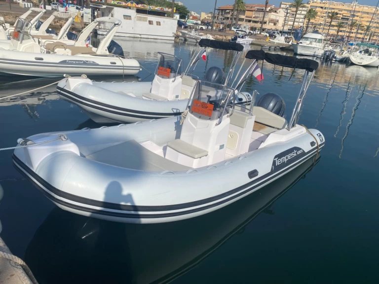 Noleggio a Port de Saint-Cyprien Méditerranée – Capelli TEMPEST 630 S su SamBoat