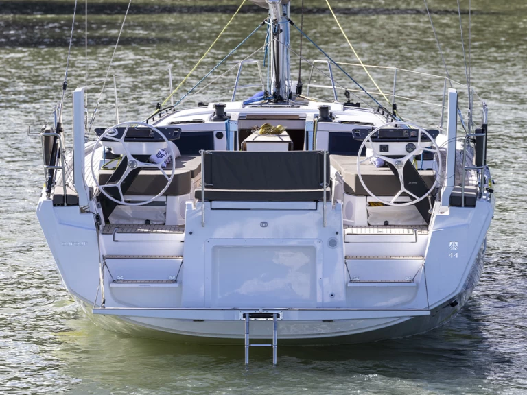 Noleggio Barca a vela Dufour con patente nautica
