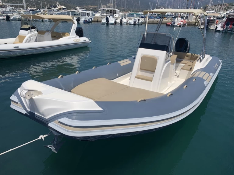 Noleggio Gommone a Propriano – Nautica Led Nautica Led 750 GS XL