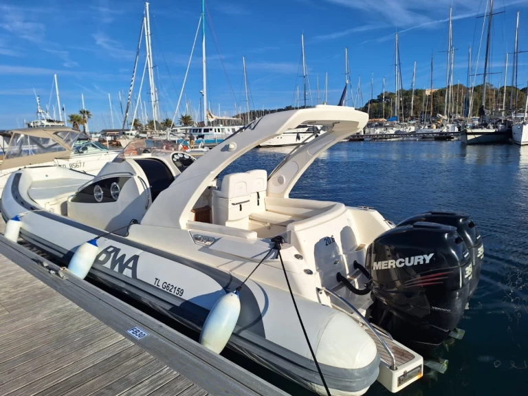 Noleggio Gommone Bwa con patente nautica