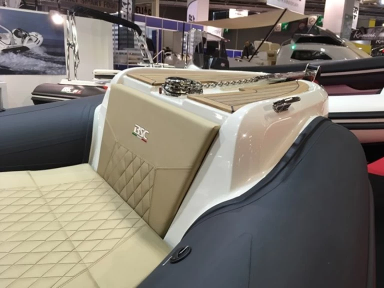 Bsc 70 Sport da affittare a  Hyères