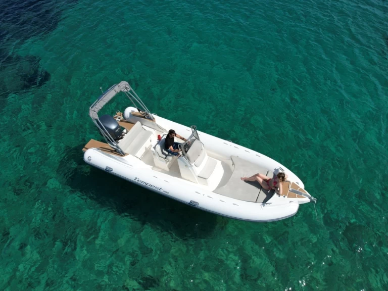 Noleggio barche Porto-Vecchio economico Tempest 700