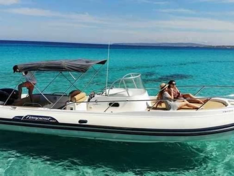 Noleggio Gommone con o senza skipper Capelli a Porto-Vecchio