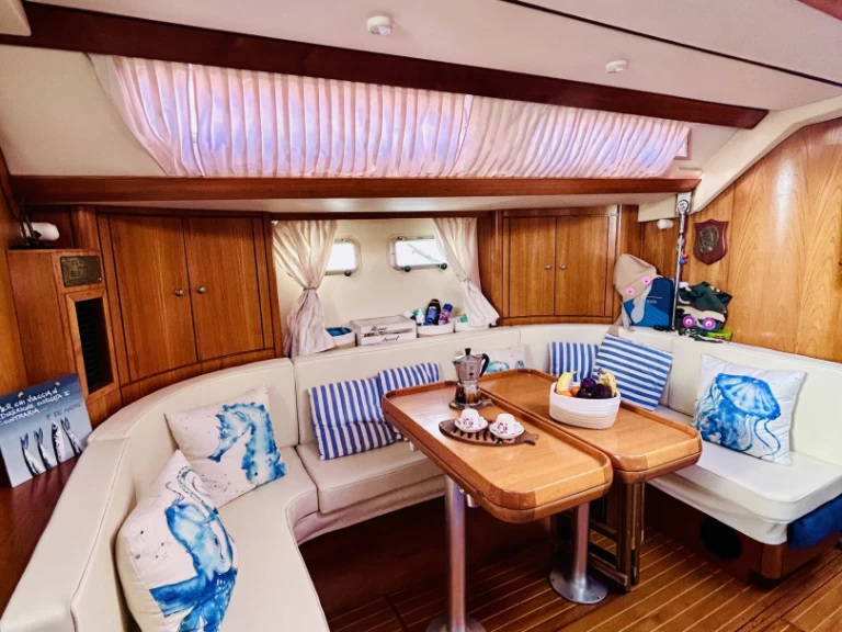 Noleggiare una Jeanneau Sun Odyssey 51 a Teulada