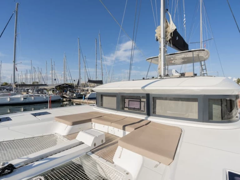 Catamarano a noleggio a Nydri al miglior prezzo