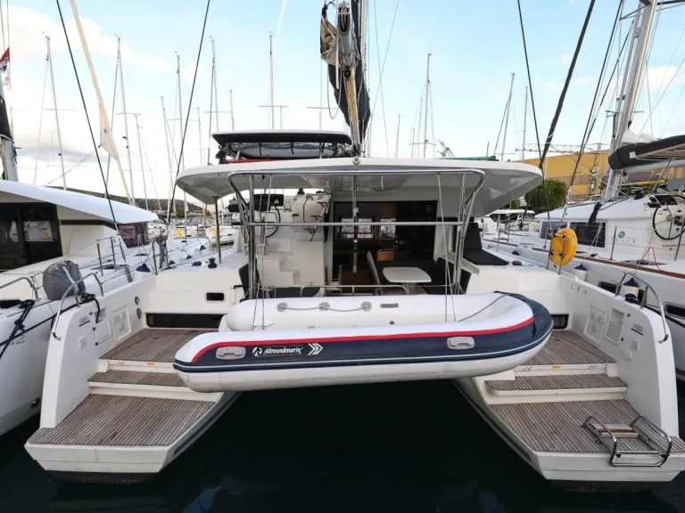 Noleggio barche Lagoon Lagoon 42 a Primošten su Samboat