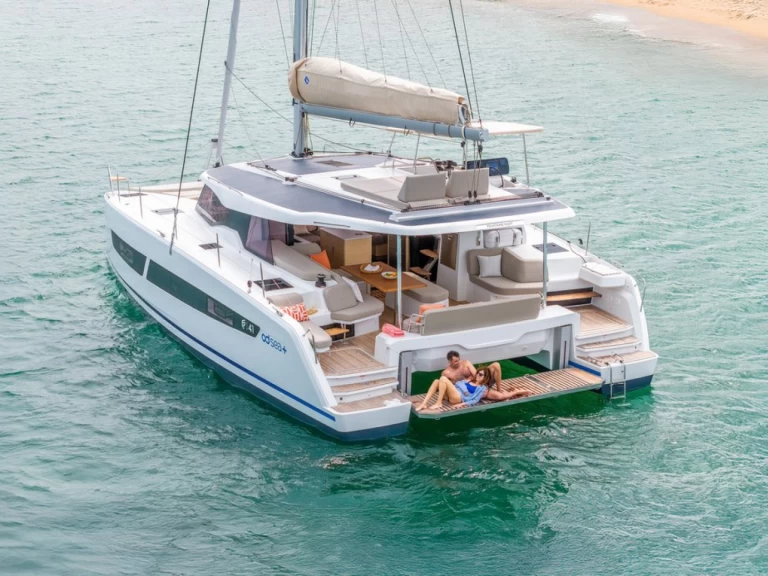 Noleggio barche Golfe-Juan economico Fountaine Pajot FP 41 Quatuor 4
