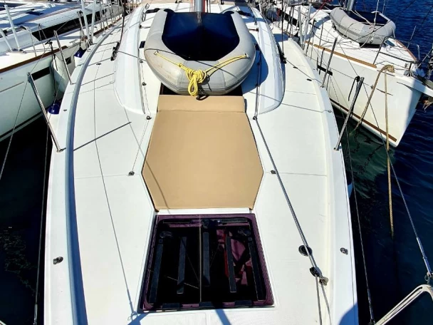 Noleggiare una Jeanneau Jeanneau 54 a Rodi (Citta)