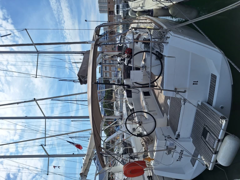 Noleggio Barca a vela a Toulon – Jeanneau Sun Odyssey 379
