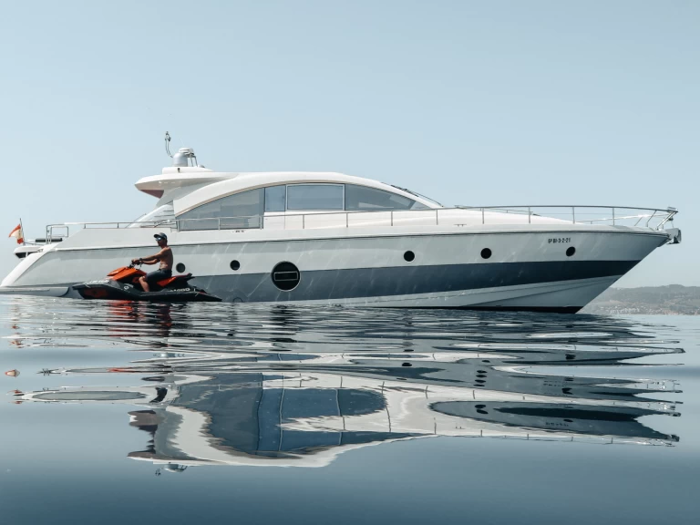 Noleggiare una Aicon Aicon 72 SL a Palma de Maiorca