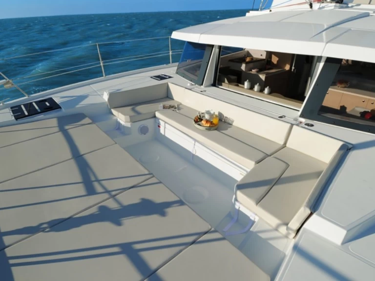 Catamarano a noleggio a Nettuno al miglior prezzo