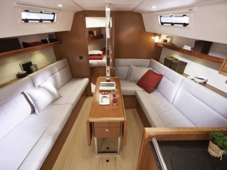 Noleggio Barca a vela Bavaria con patente nautica