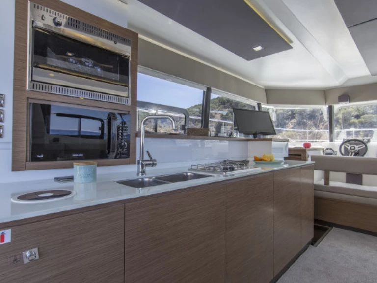 Noleggio Barca a motore a Primošten – Fountaine Pajot Fountaine Pajot MY 37
