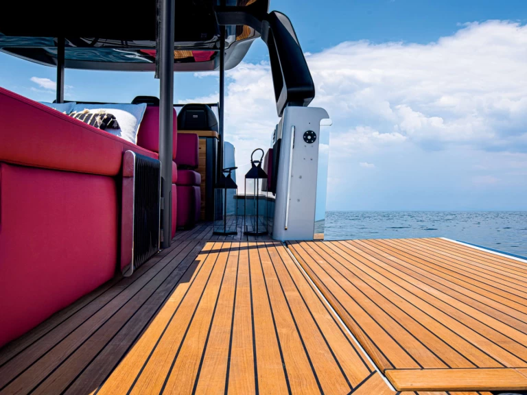 Noleggio a Juan-les-Pins – Cranchi A46 su SamBoat