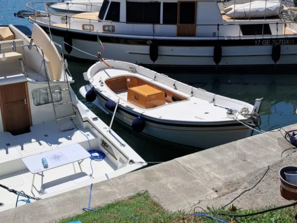 gozzo ligure gozzo 75 da affittare a  Ameglia