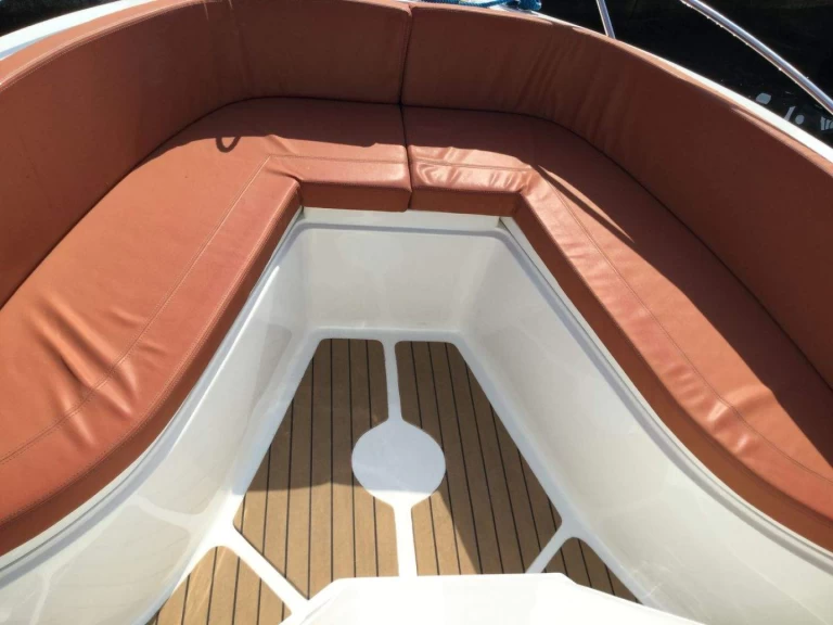 Noleggio Barca a motore Okiboats con patente nautica